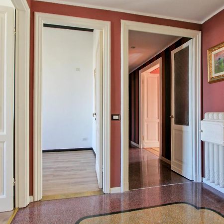 Tibullo ,Classico Ed Elegante Appartamento Rom Exterior foto